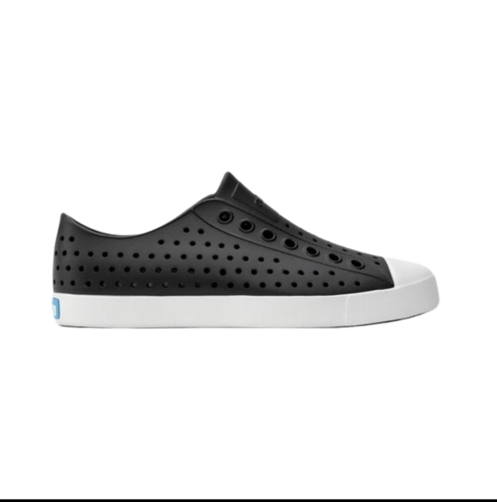 Native Shoes Jefferson Sugarlite – Lightweight, Breathable Unisex Adults Sneaker